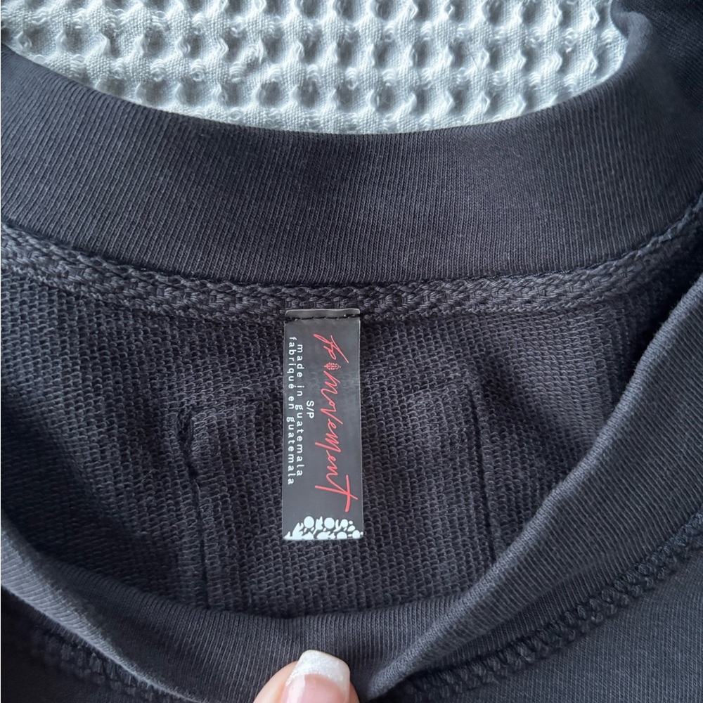 Free People Black Long Sleeve Tee - Picture 5 of 9